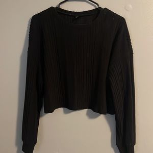 Forever 21 Black long sleeve crop top size medium